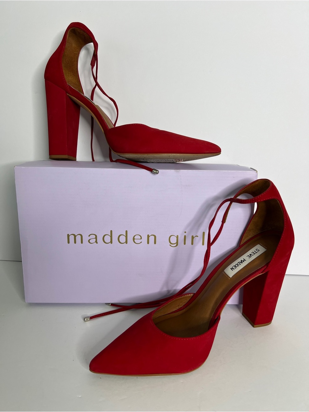 Steve Madden Pamperd Red Suede Pointed Toe Ankle Tie Block Heel Pumps 11M